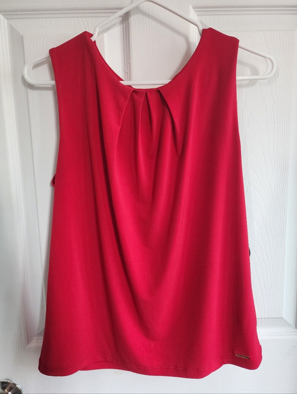 CALVIN KLEIN Sleeveless Red Pleat-Front Women's  Formal Elegant Top/ 10100